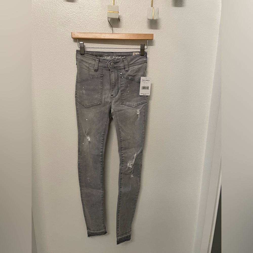 Free people skinny jeans size 23 brand new